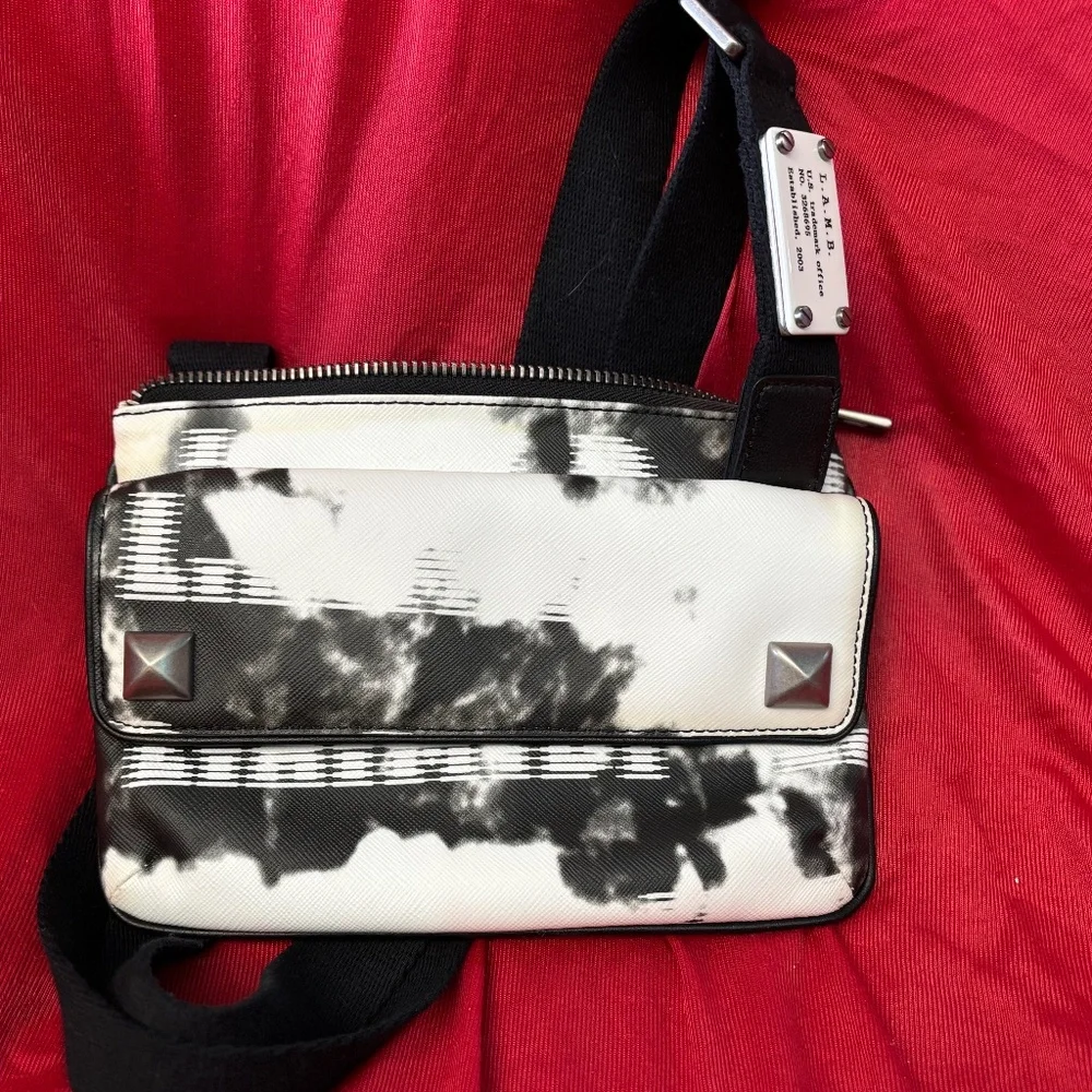 L.A.M.B. LAMB Purse Crossbody - Picture 7 of 12